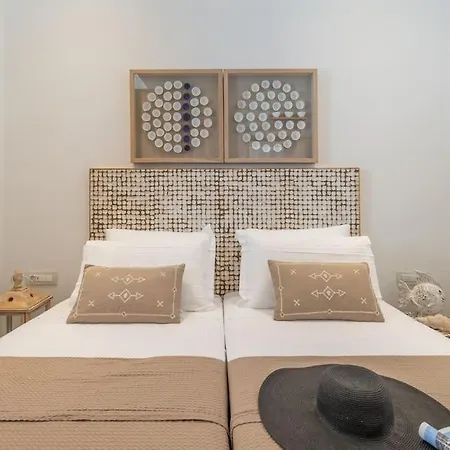 Skali Retreat فيلة