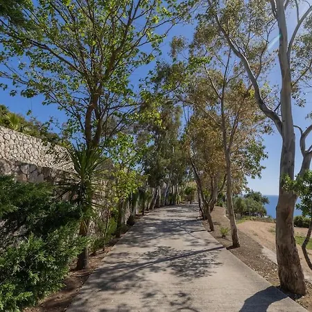 Skali Retreat فيلة