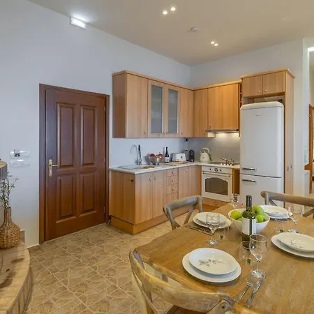 Skali Retreat فيلة *